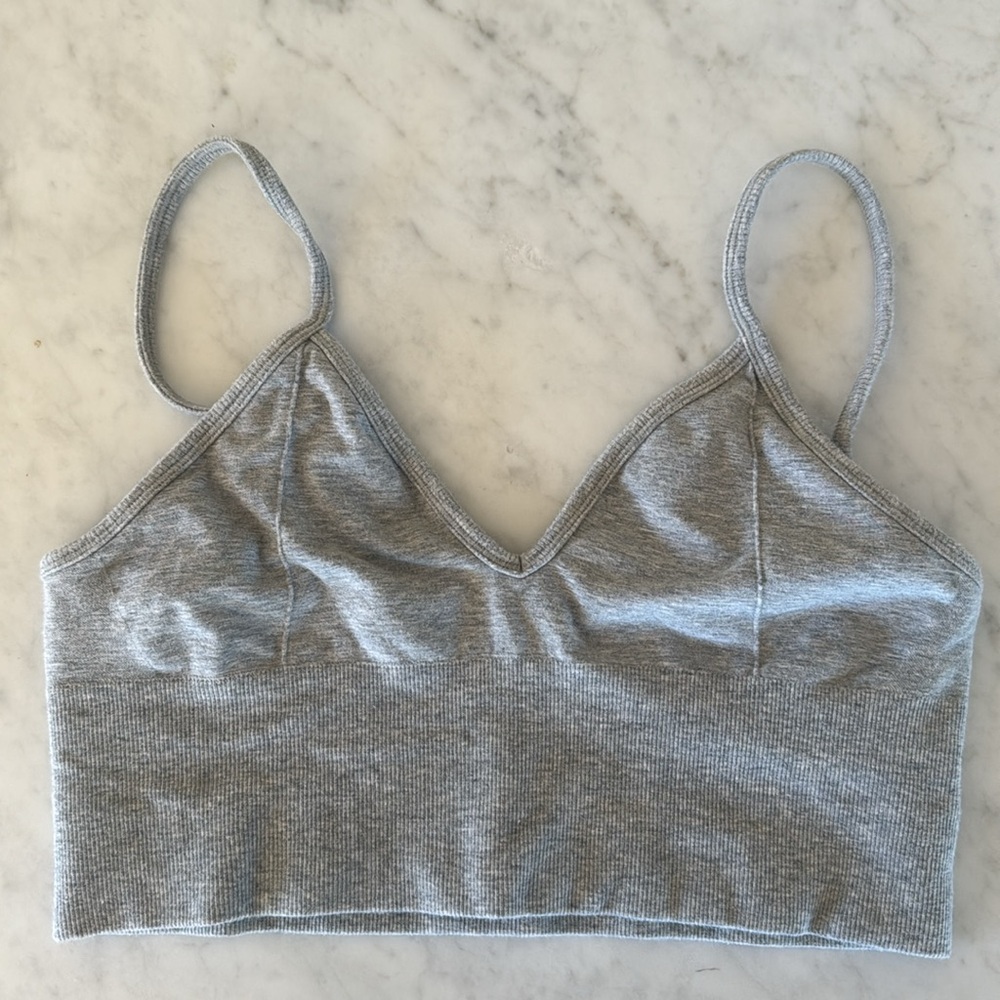 Alo heather grey top